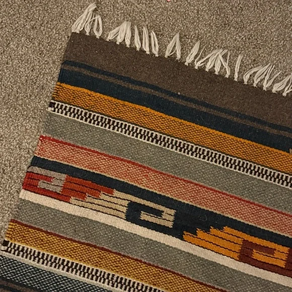 Handmade Southwestern Woven Wool Rug with Fringe super soft!! - Picture 5 of 8